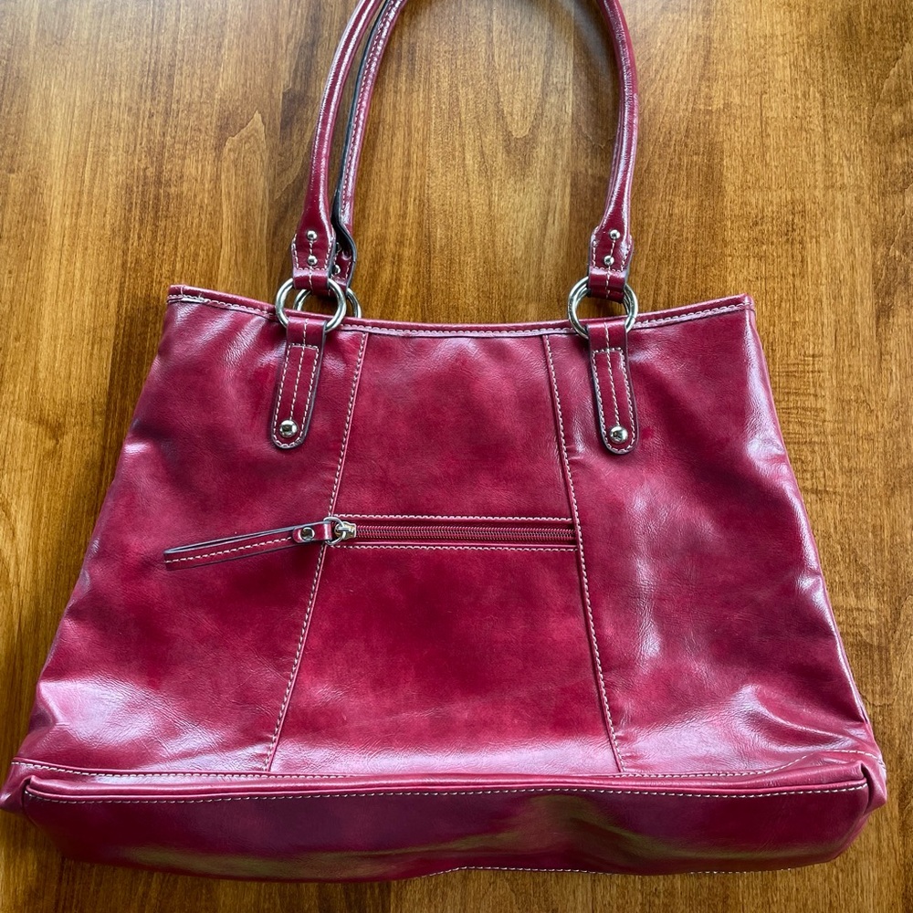 Beautiful Red Purse! - Picture 2 of 4
